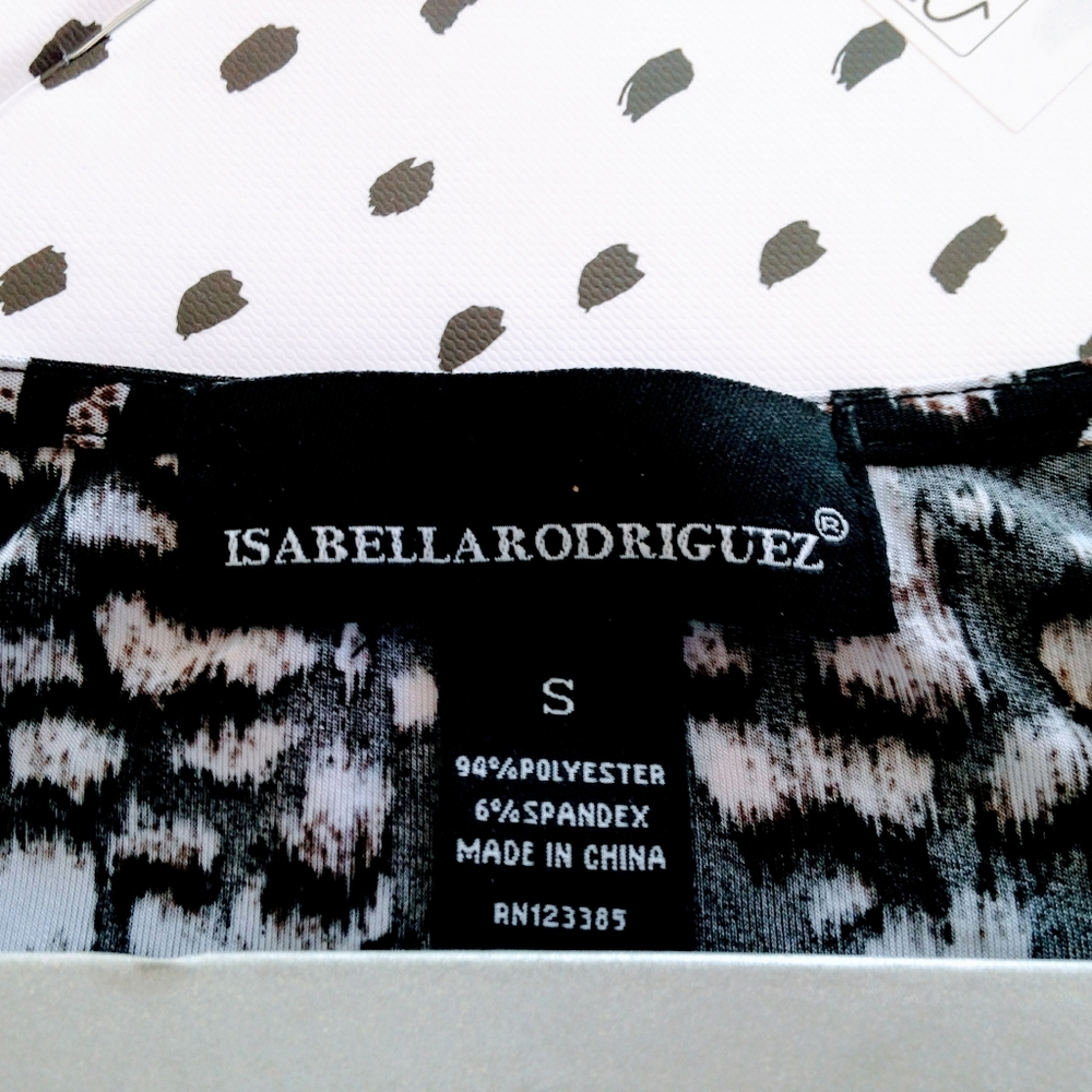 Shirt - Picture 2 of 3